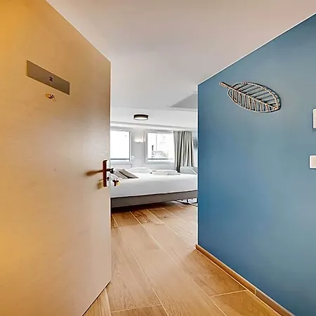 Charming With Rooftop - 2p- Vanvesparc Szálloda 3*